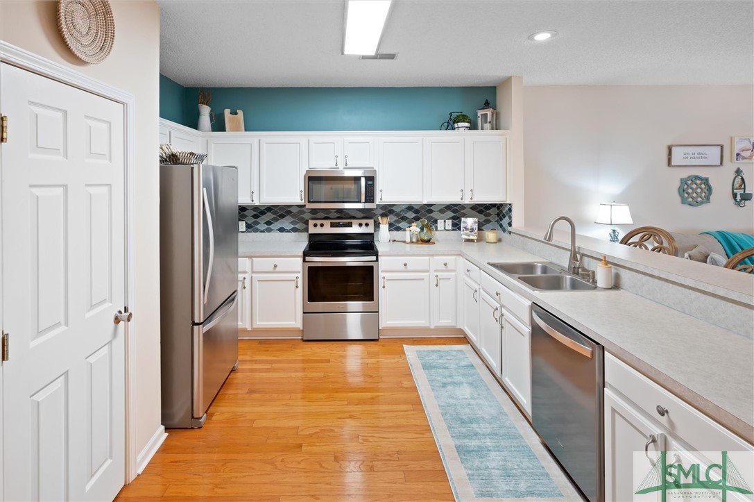 22 Travertine Circle Savannah, GA 31419 - Photo 9 of 36 Brand new appliances.