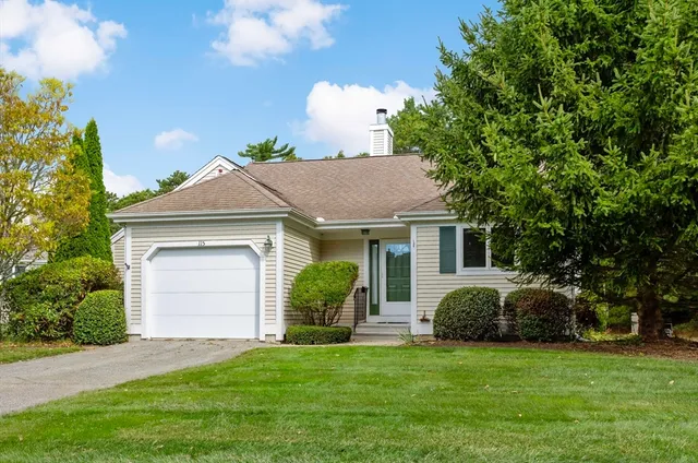 $589,000 | 115 Pine Hill Boulevard, Unit 347, Mashpee, MA 02649