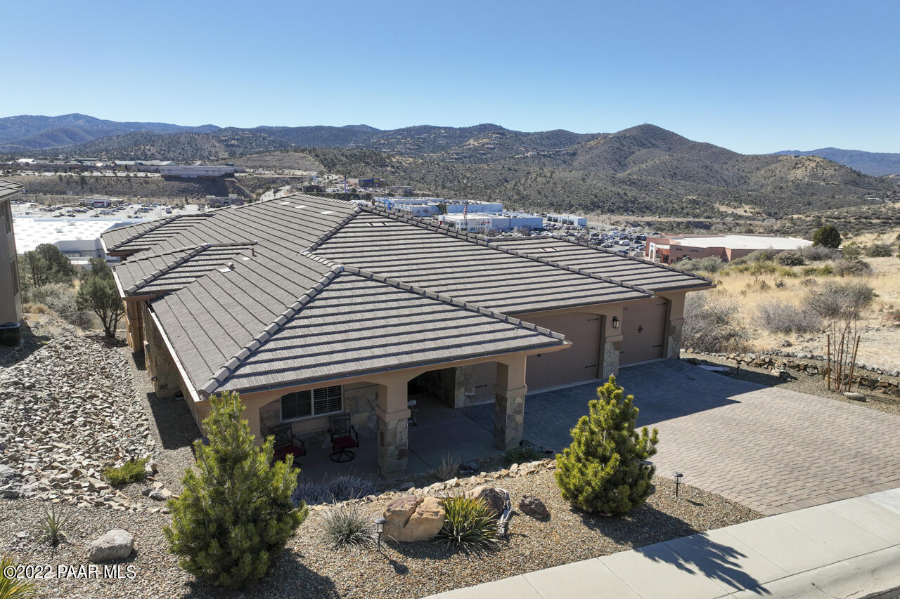 3165 Bar-Circle-A Road Prescott, AZ 86301 - Photo 3 of 33 FRONT OF HOME 2