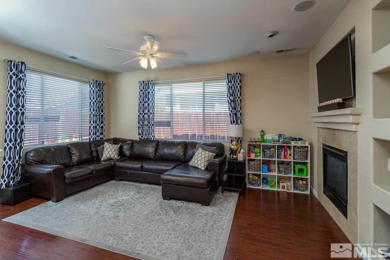 1665 Rocky Cove Lane Reno, NV 89521 - Photo 3 of 16 Photo 3