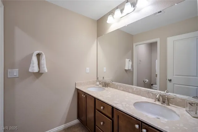 $5,900 | 7520 Fontera Court, Las Vegas, NV 89139