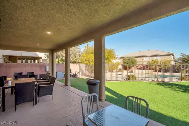 $5,900 | 7520 Fontera Court, Las Vegas, NV 89139