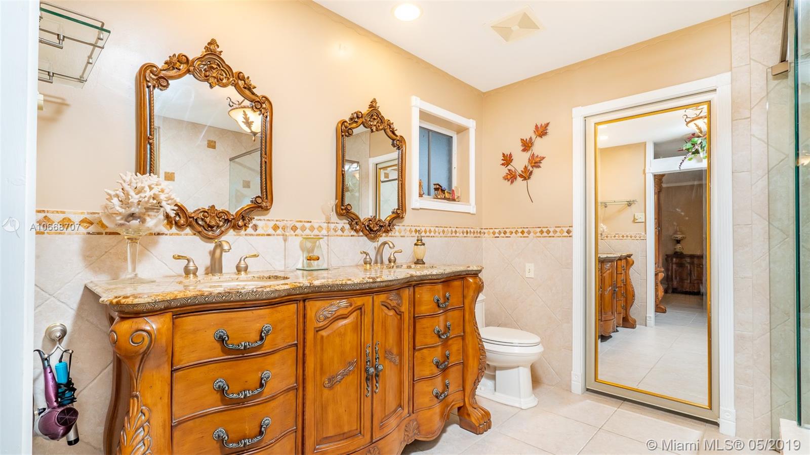 390 Southwest Harbor Street Stuart, FL 34997 - Photo 11 of 17 Gallery Image 11