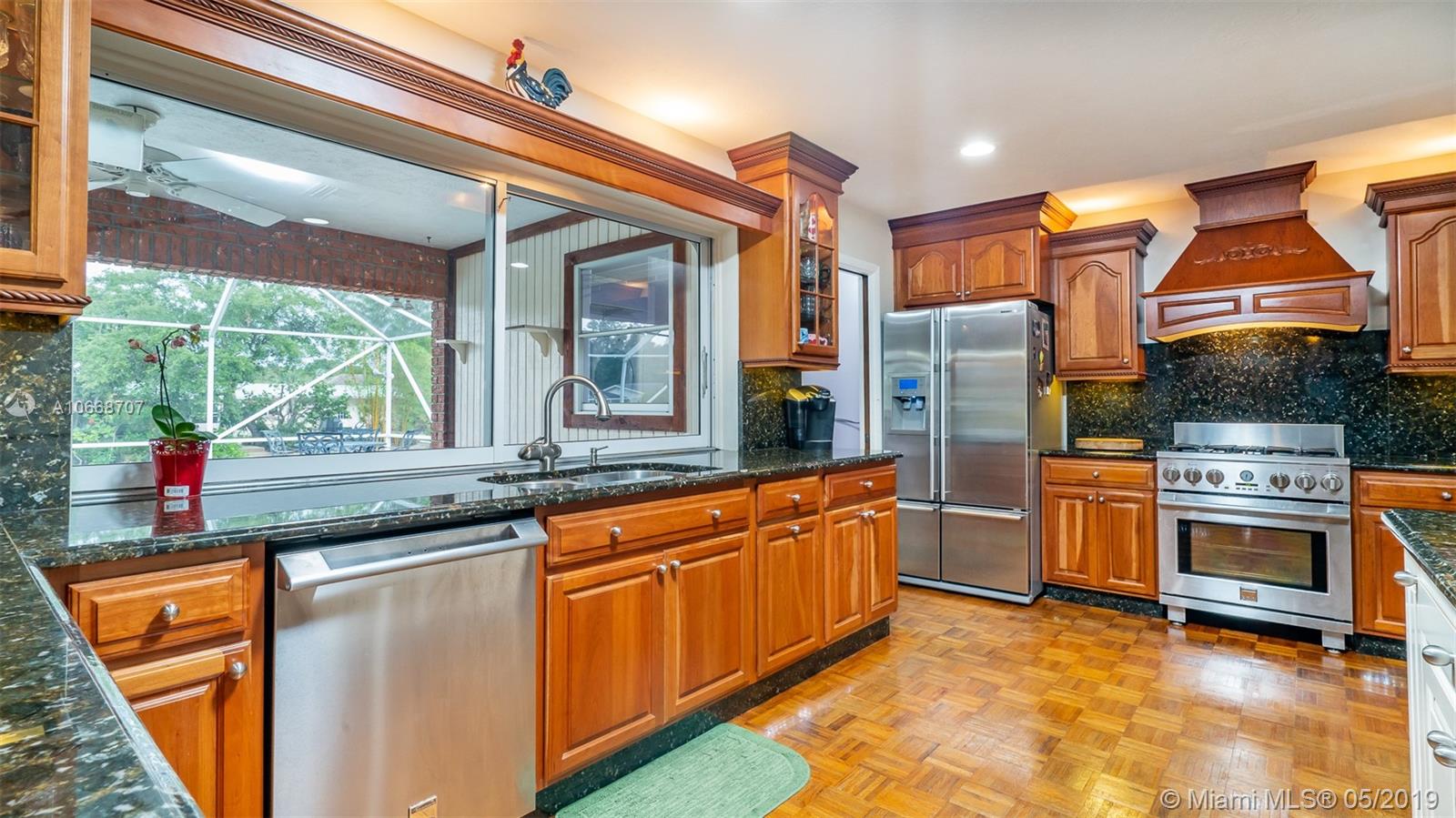390 Southwest Harbor Street Stuart, FL 34997 - Photo 9 of 17 Gallery Image 9