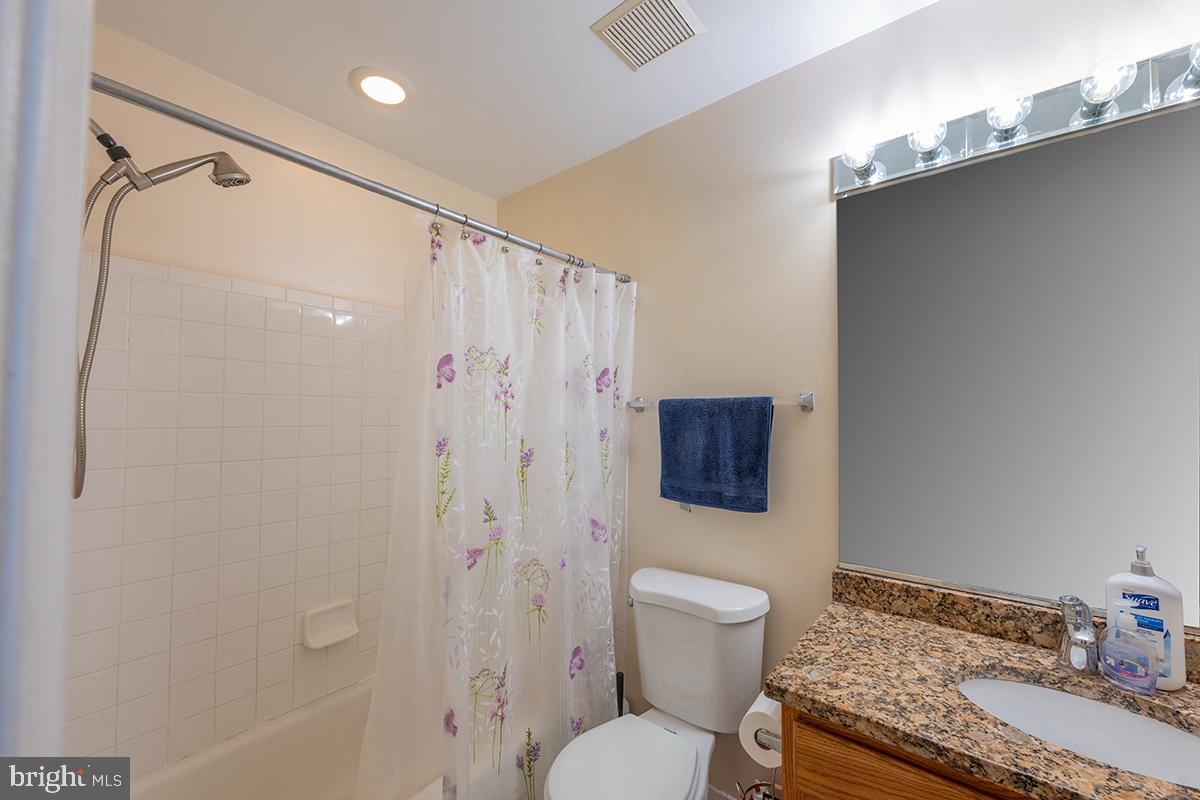 9233 Lorton Valley Road Lorton, VA 22079 - Photo 39 of 43 Primary bedroom Bath