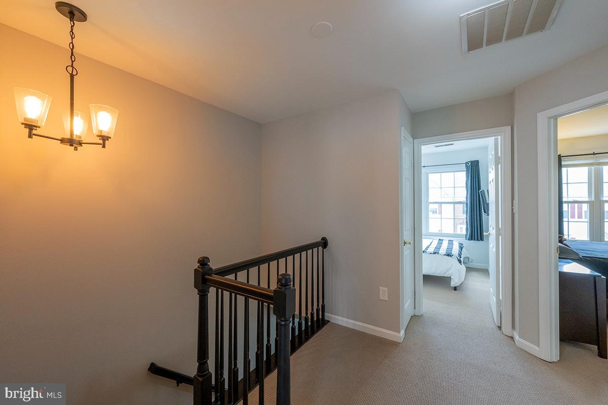 9233 Lorton Valley Road Lorton, VA 22079 - Photo 40 of 43 Upper level hall