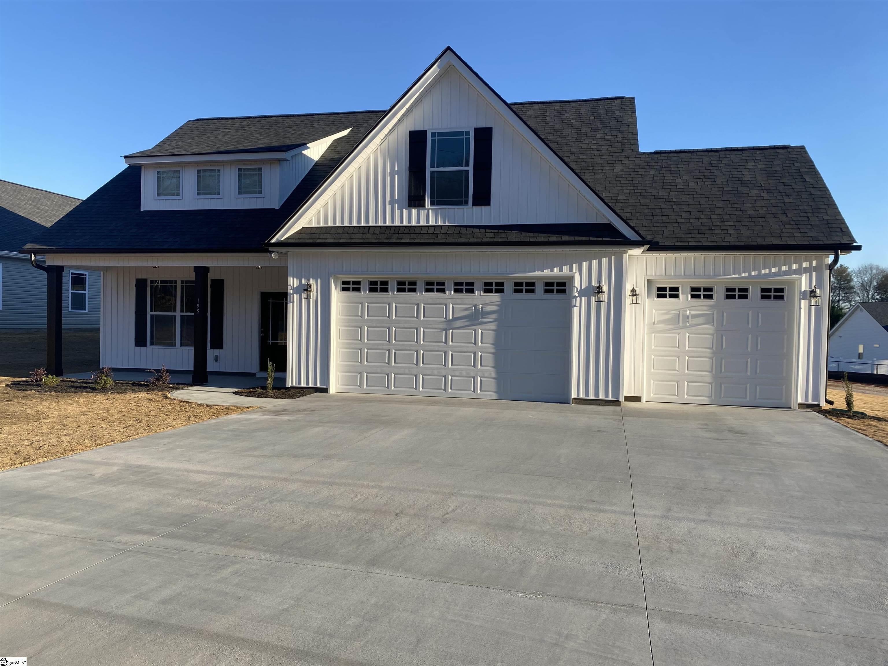 195 Plemmons Road Lyman, SC 29365 - Photo 1 of 36