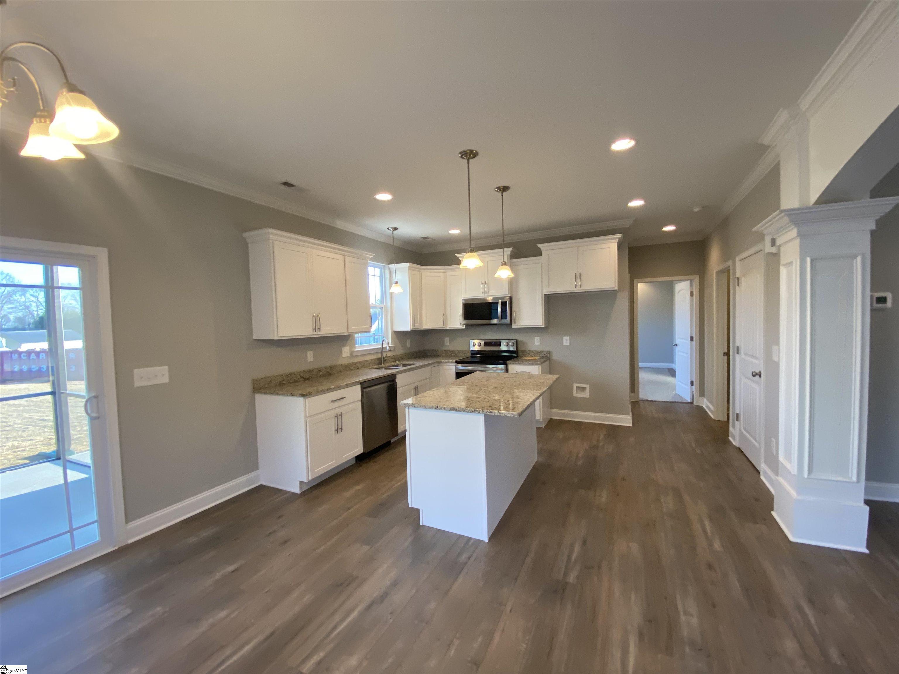 195 Plemmons Road Lyman, SC 29365 - Photo 9 of 36
