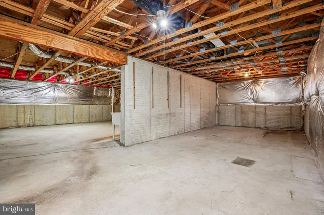 a view of an entryway