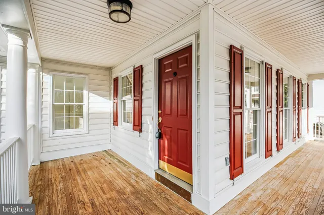 $749,700 | 17812 Hidden Garden Lane, Ashton, MD 20861