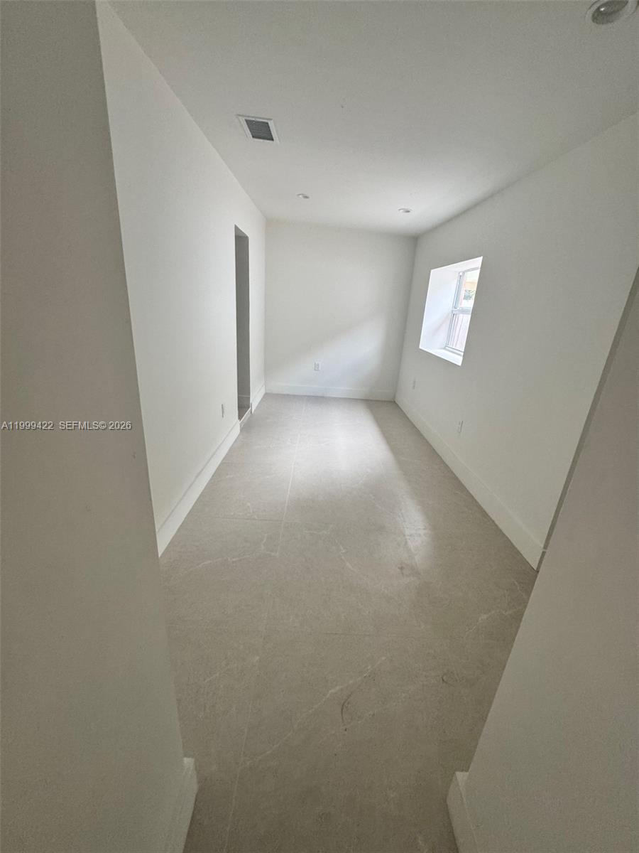 6534 Southwest 34th Street, Unit 2 Miami, FL 33155 - Photo 4 of 7