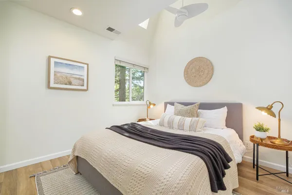 $825,000 | 27 Mariposa Lane, Novato, CA 94947