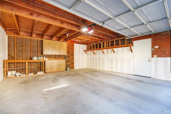 $825,000 | 27 Mariposa Lane, Novato, CA 94947