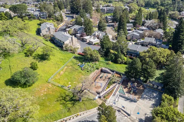 $825,000 | 27 Mariposa Lane, Novato, CA 94947