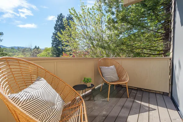 $825,000 | 27 Mariposa Lane, Novato, CA 94947