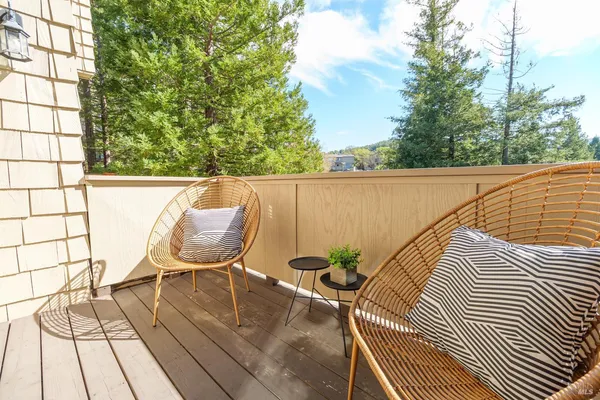 $825,000 | 27 Mariposa Lane, Novato, CA 94947