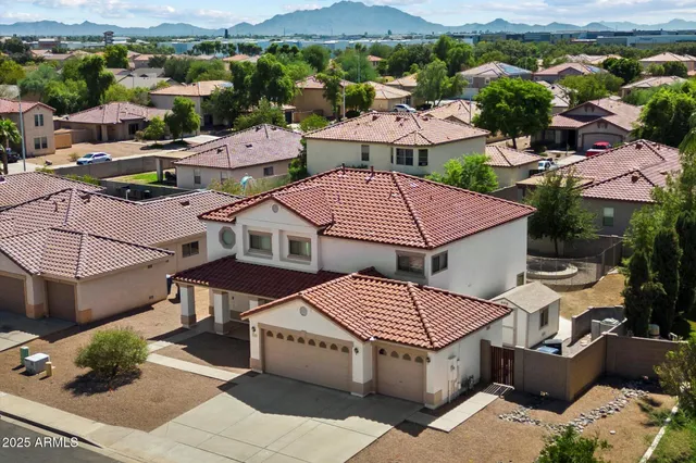 $690,000 | 2145 East Longhorn Place, Chandler, AZ 85286