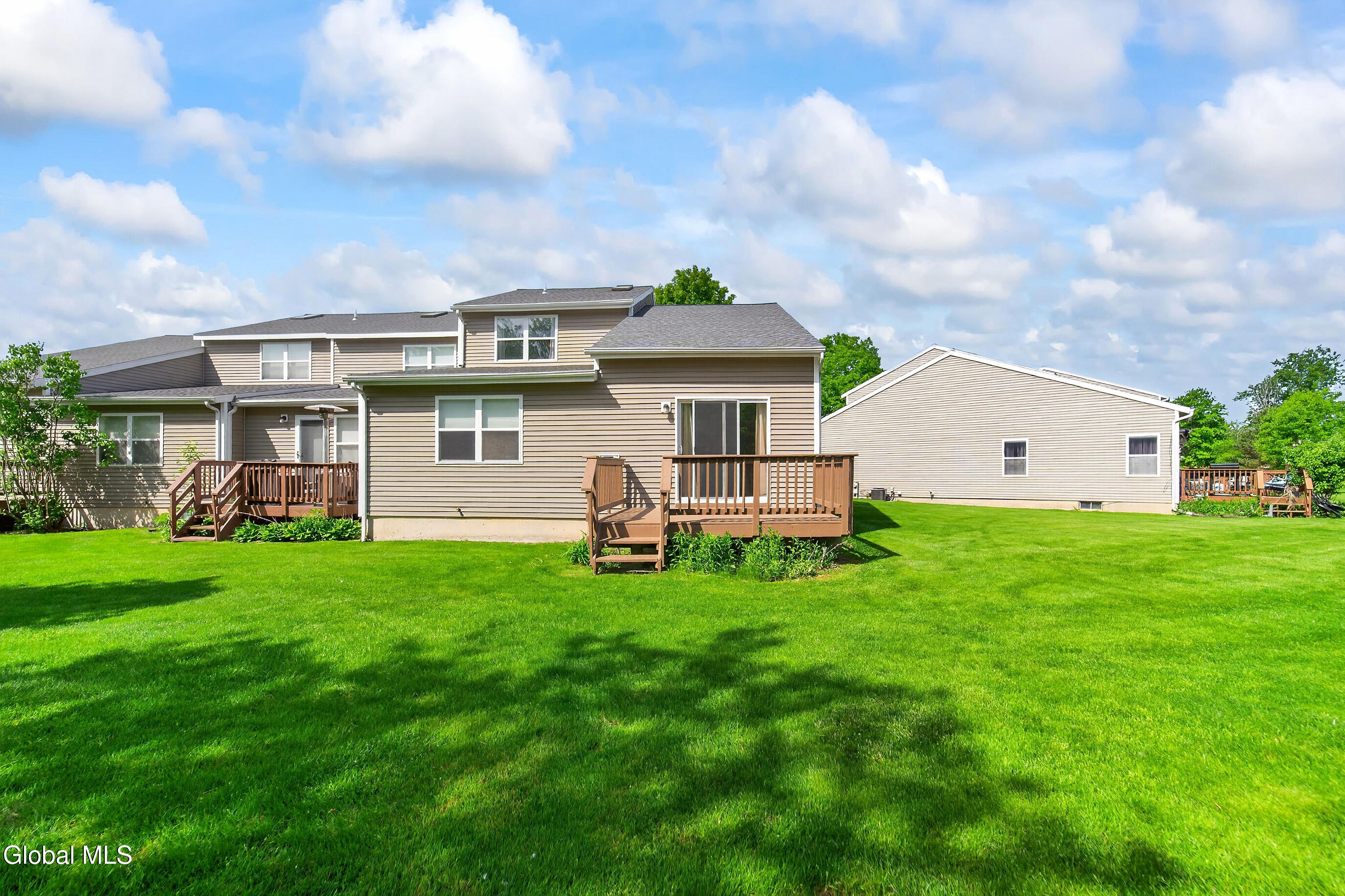 108 Harvard Road Colonie, NY 12189 - Photo 21 of 24 005-108-Harvard-Road-Watervliet-NY-12189
