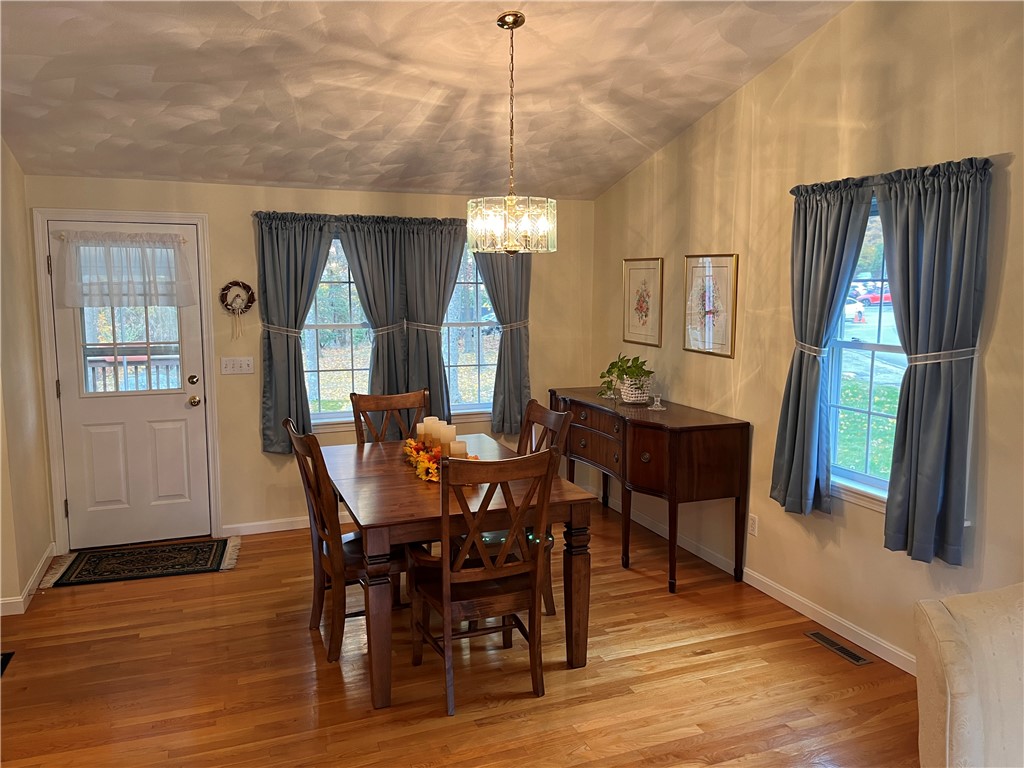 2 Fairlawn Way Lincoln, RI 02865 - Photo 6 of 11