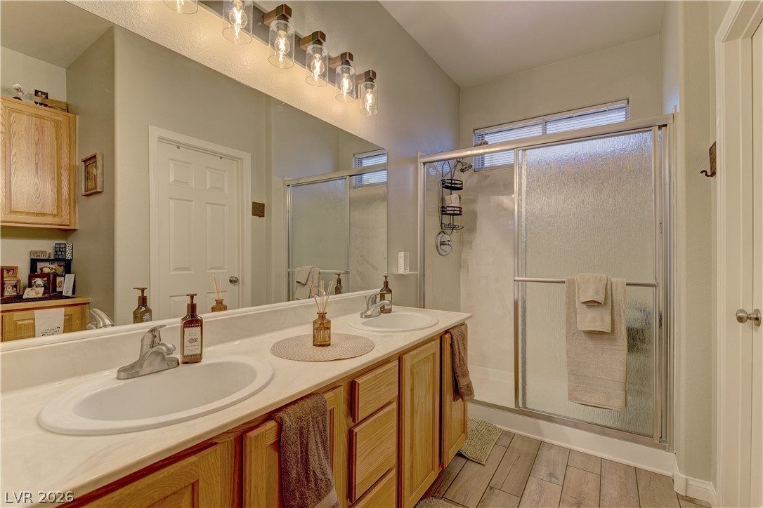 5506 Nickel Ridge Way Las Vegas, NV 89122 - Photo 13 of 32