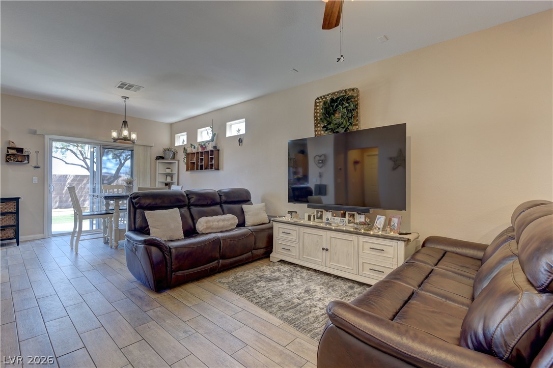 5506 Nickel Ridge Way Las Vegas, NV 89122 - Photo 4 of 32