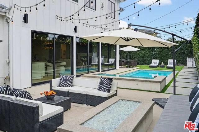 $3,495,000 | 1000 Indiana Court, Venice, CA 90291