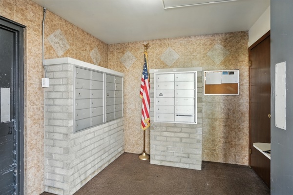 2304 Holiday Terrace, Unit 505 Lansing, IL 60438 - Photo 16 of 18