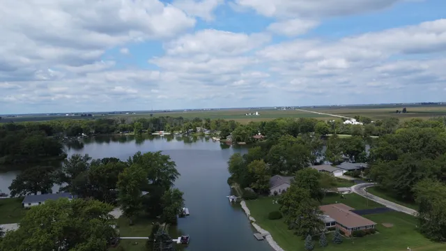 $355,000 | 204 County Road 780 North, Cissna Park, IL 60924