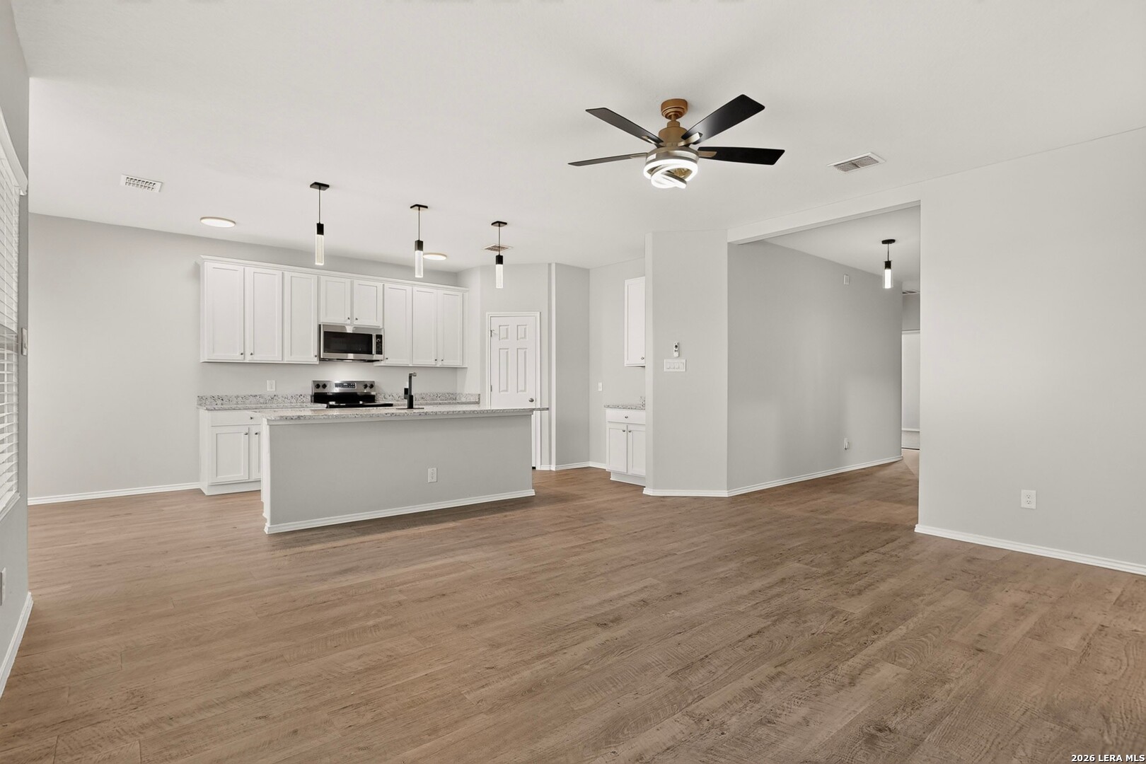 3300 Ridge Place Seguin, TX 78155 - Photo 6 of 40