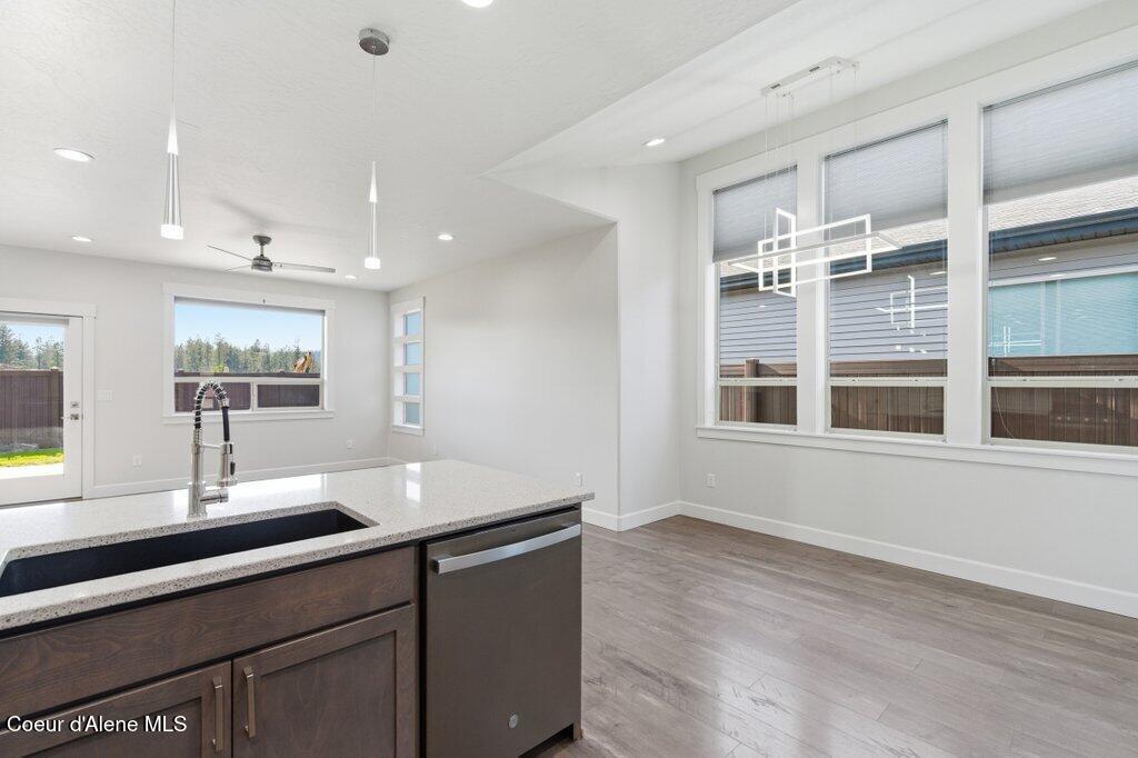 13980 Rainier Loop Rathdrum, ID 83858 - Photo 12 of 26 020-13980RainierLoop-Rathdrum-ID-83858-S