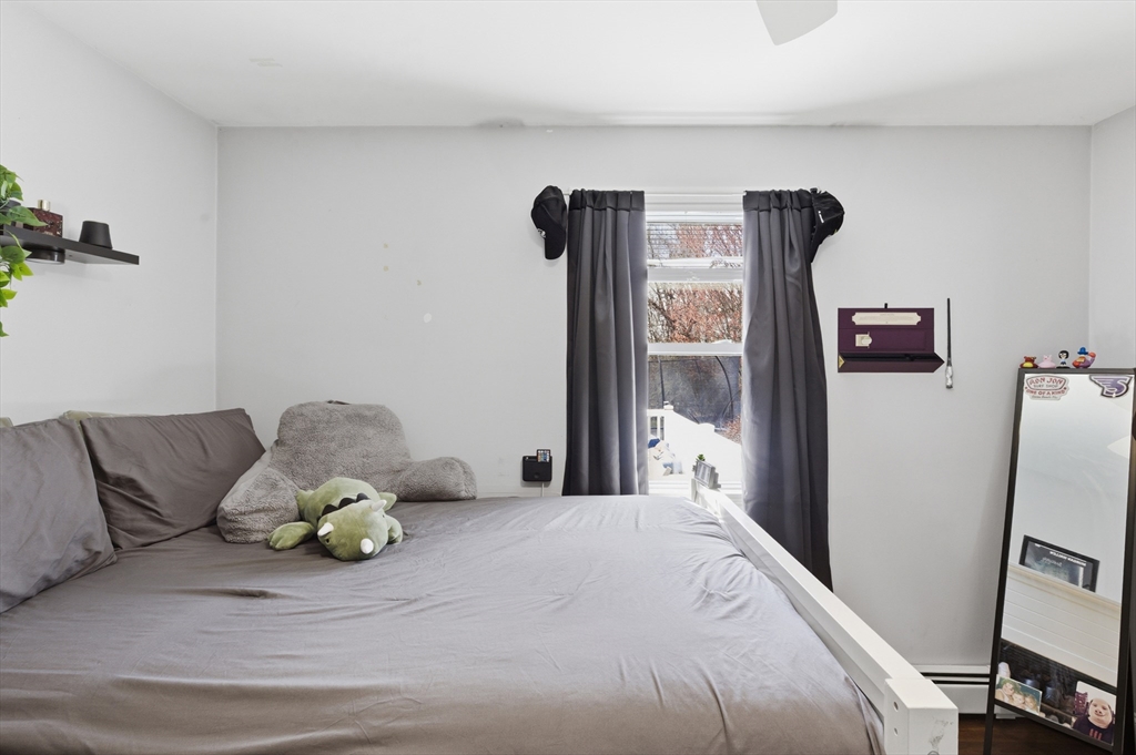 133 Friendship Street Fall River, MA 02724 - Photo 16 of 39