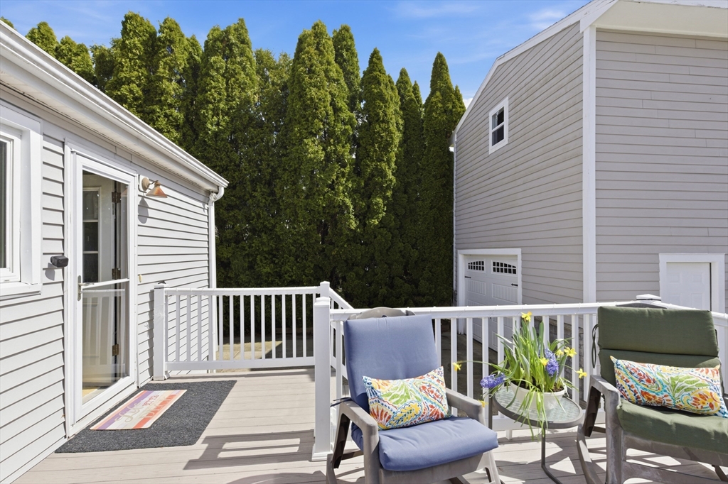 133 Friendship Street Fall River, MA 02724 - Photo 28 of 39