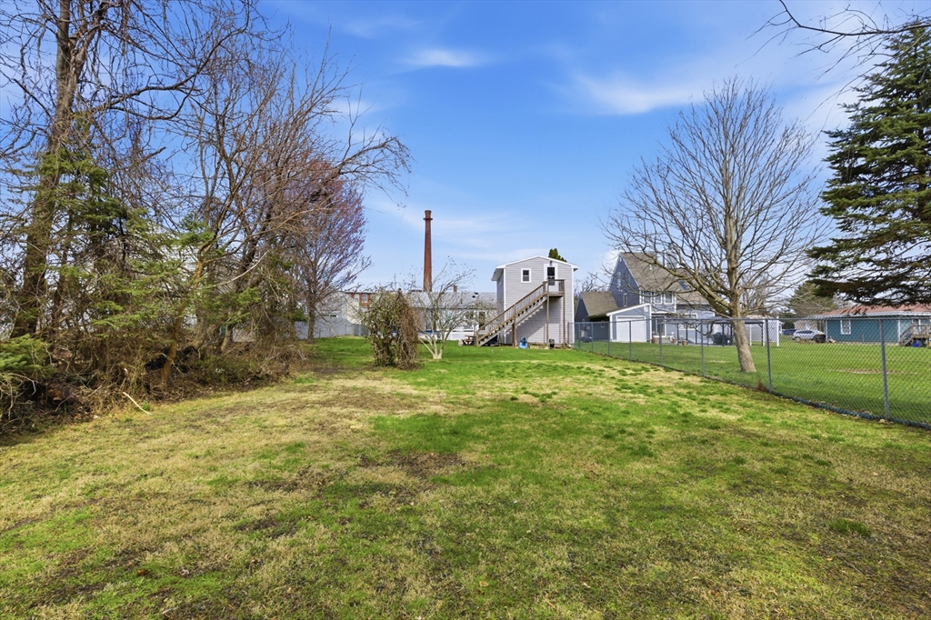 133 Friendship Street Fall River, MA 02724 - Photo 37 of 39