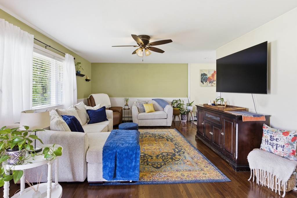 133 Friendship Street Fall River, MA 02724 - Photo 6 of 39