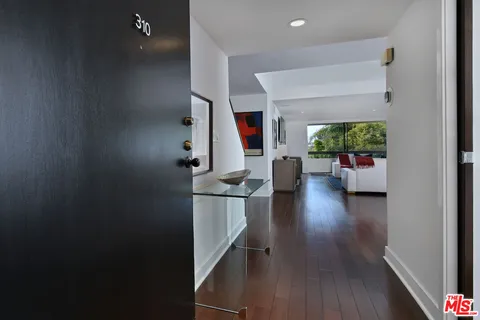 $1,790,000 | 851 North Kings Road, Unit 310, West Hollywood, CA 90069