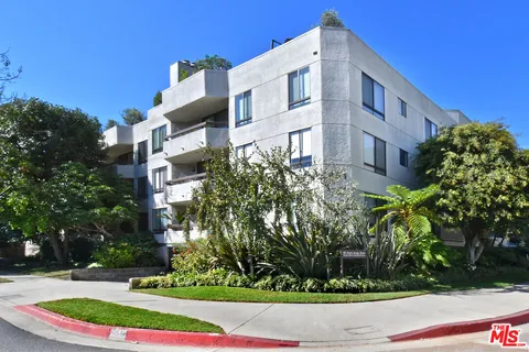 $1,790,000 | 851 North Kings Road, Unit 310, West Hollywood, CA 90069