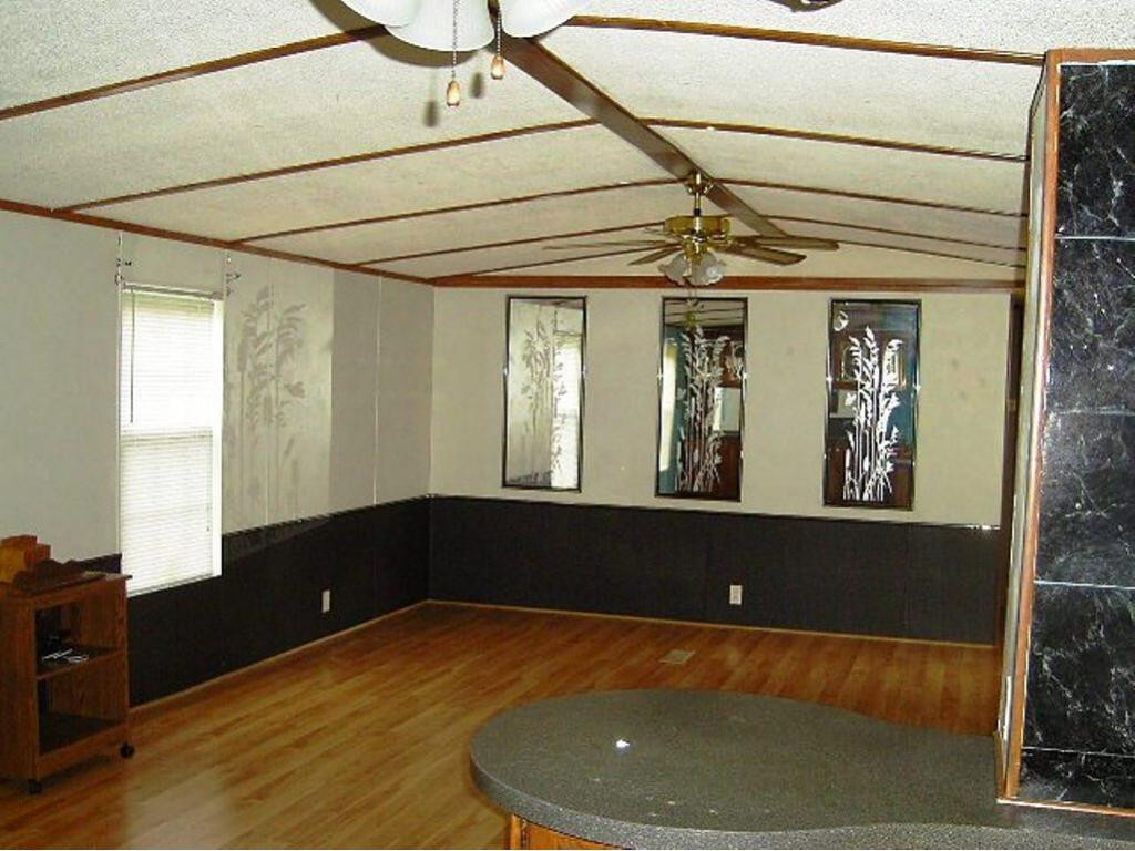 172 Edgewater Road Elizabethton, TN 37643 - Photo 4 of 9 Photo 4