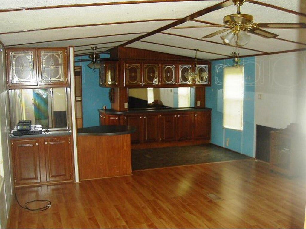 172 Edgewater Road Elizabethton, TN 37643 - Photo 5 of 9 Photo 5