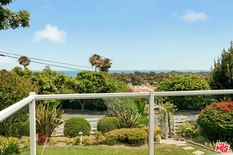 $3,795,000 | 6363 Zumirez Drive, Malibu, CA 90265