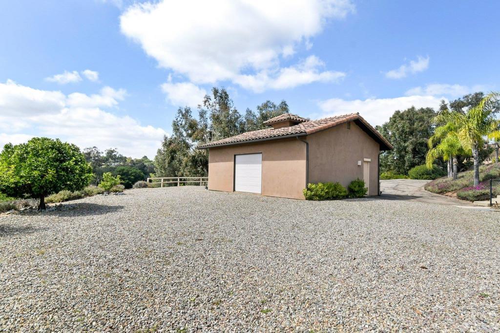 164 Dawn View Way El Cajon, CA 92021 - Photo 36 of 38 a pathway of a house with a yard