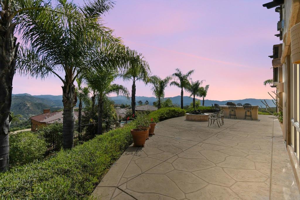 164 Dawn View Way El Cajon, CA 92021 - Photo 4 of 38 a view of a backyard