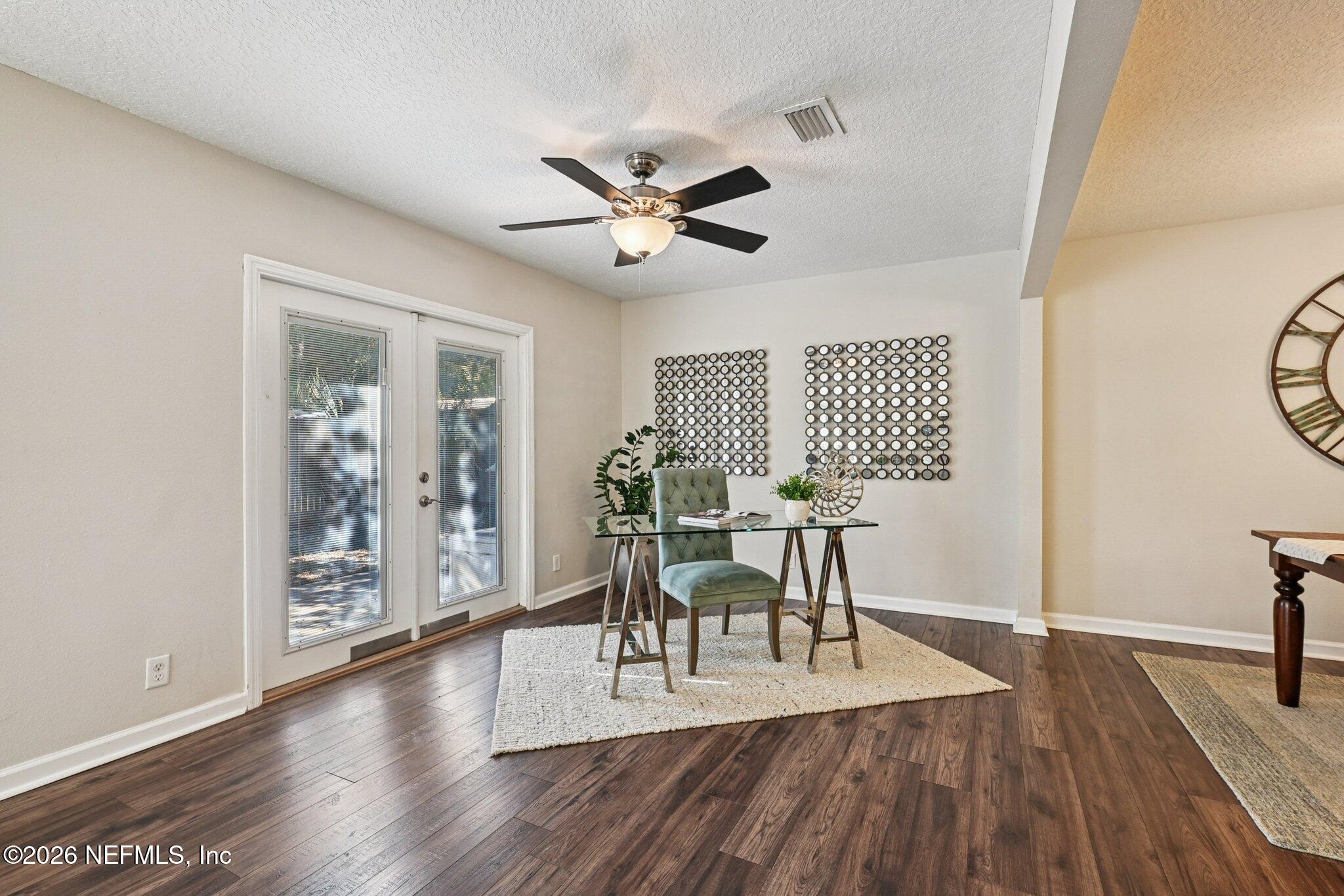 3722 Point Pleasant Road Jacksonville, FL 32217 - Photo 7 of 47 15-web-or-mls-Point Pleasant Rd-S2801-01