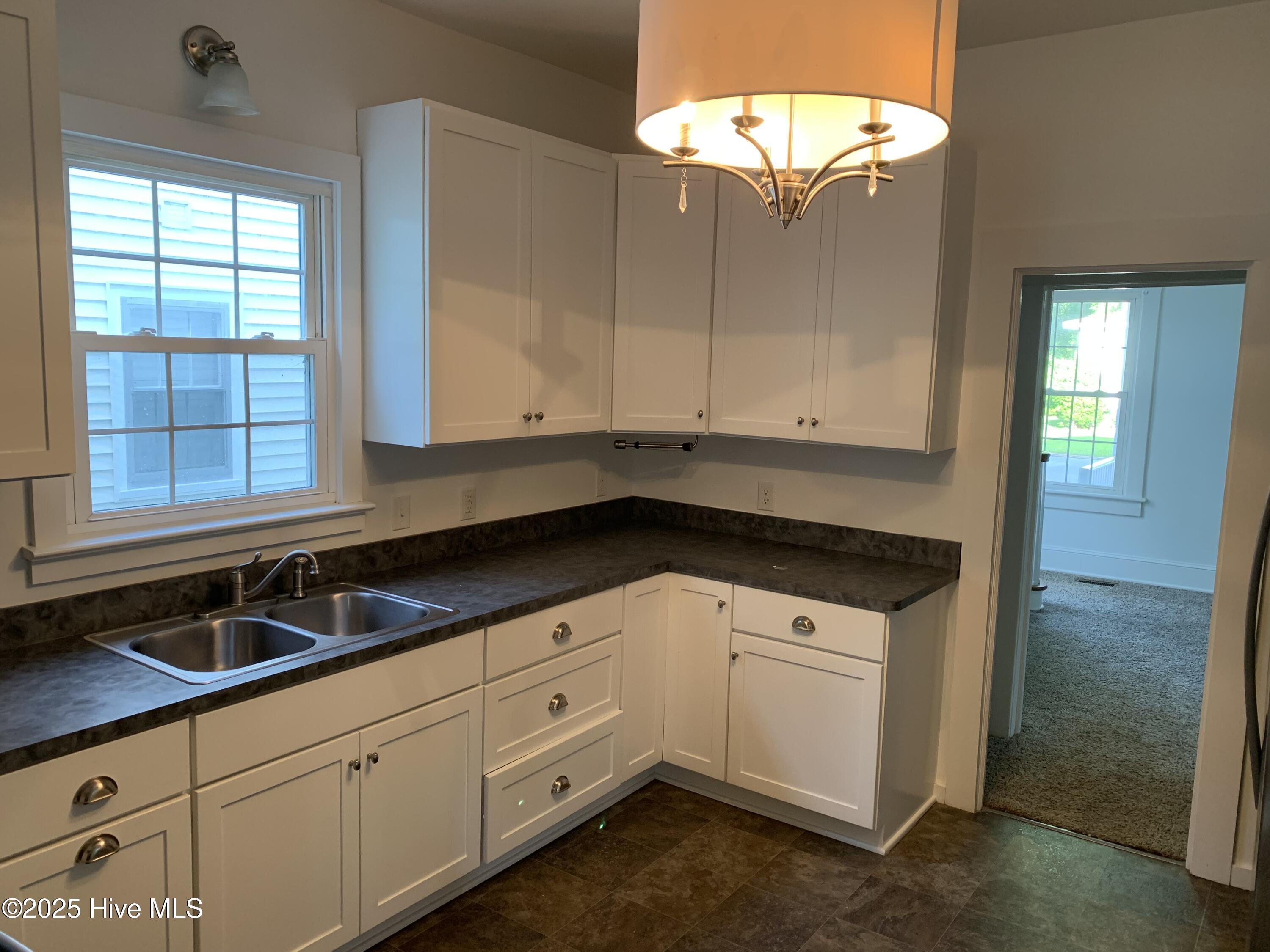 805 Raleigh Street Elizabeth City, NC 27909 - Photo 4 of 9 original (3)