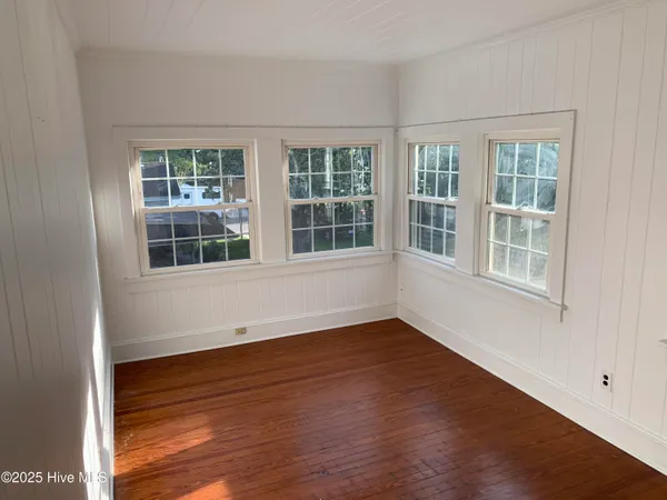 $1,717 | 805 Raleigh Street, Elizabeth City, NC 27909