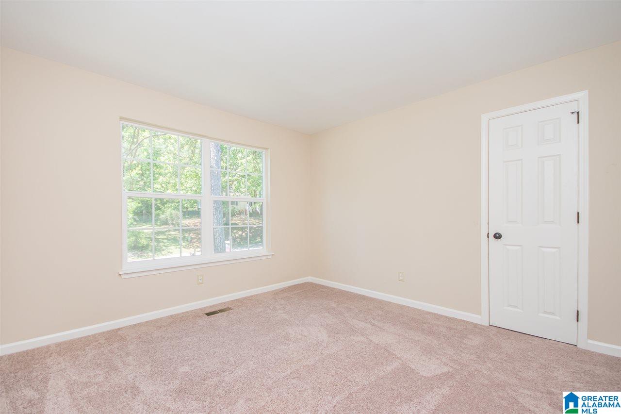 320 Comanche Street Montevallo, AL 35115 - Photo 12 of 20
