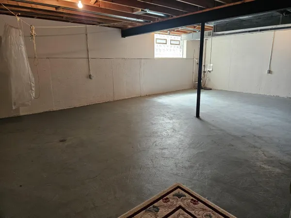 $265,000 | 5620 Victory Circle, Sterling Heights, MI 48310