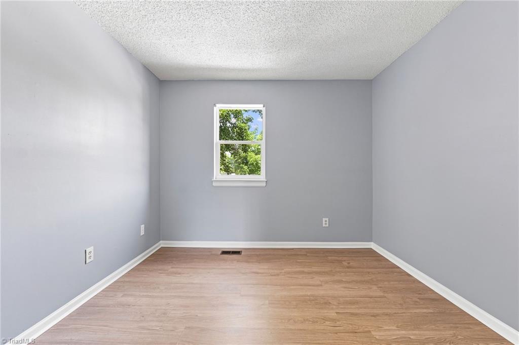 5741 Bramblegate Road, Unit M Greensboro, NC 27409 - Photo 22 of 34 Gallery Image 22