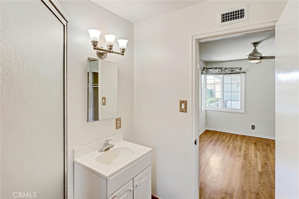 13527 Raceland Road La Mirada, CA 90638 - Photo 17 of 30