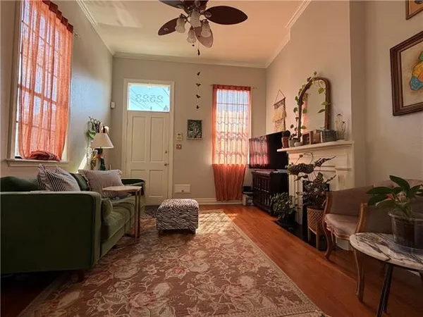 $269,000 | 2523 Laurel Street, Unit 2523, New Orleans, LA 70130