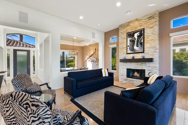 $4,000 | 410 Gold Canyon Drive, Palm Desert, CA 92211